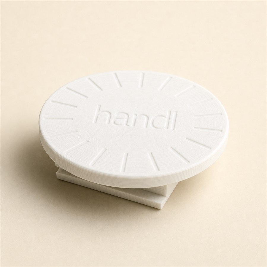 The pack card for the single: an illustration of one PALM adapter with its packaging, as one is sent out